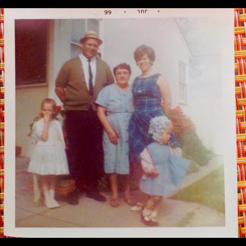 Meet your Posher, Pamela